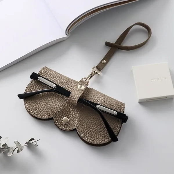 🎁This week's specials - Soft Leather Sunglasses Bag