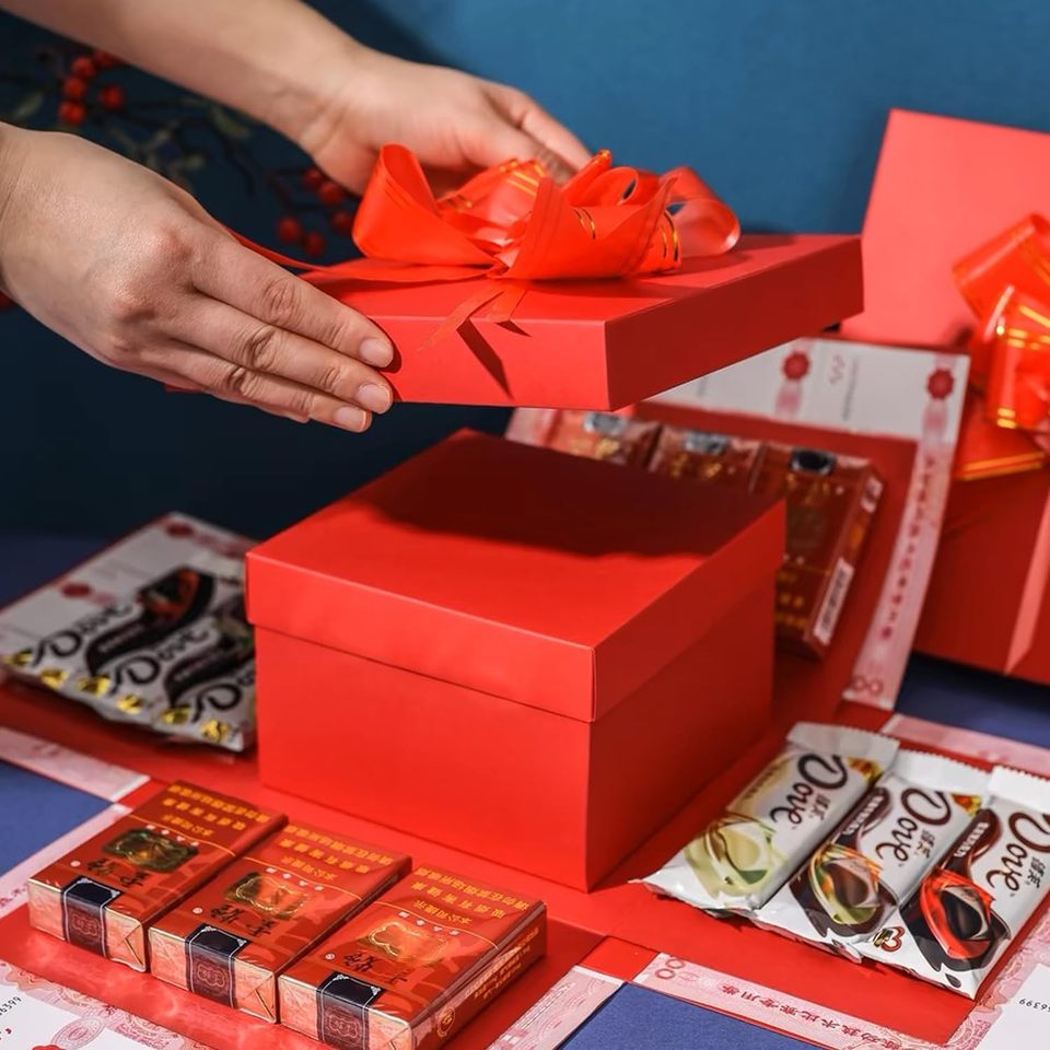 Jcpnneys - Birthday Surprise Explosion Box