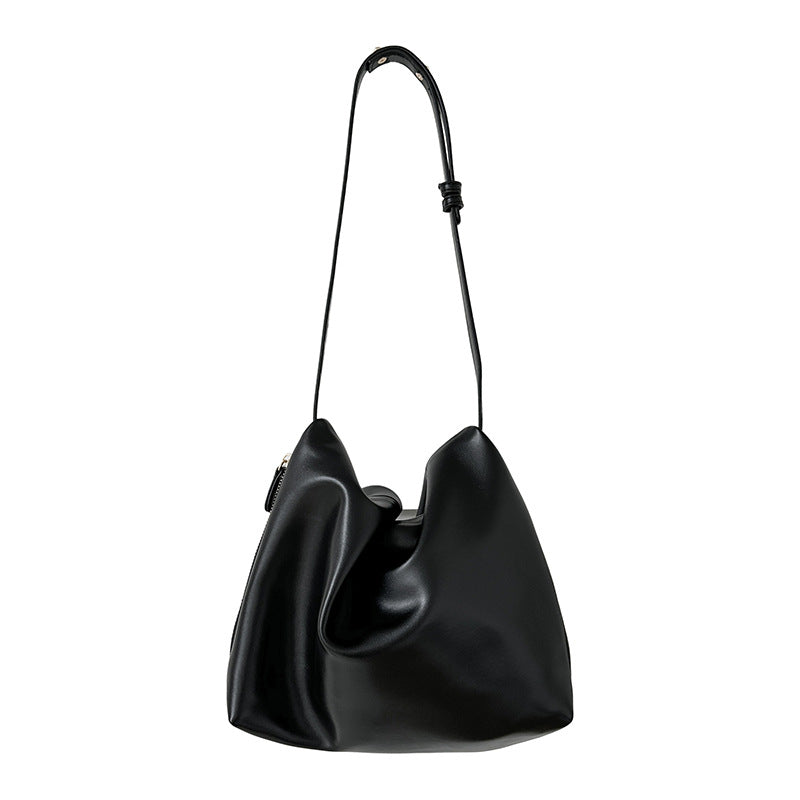 Fashionable new simple large-capacity shoulder pleated bag